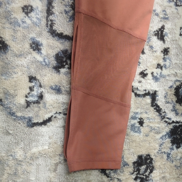 Peach High-Waisted Leggings - Picture 5 of 6